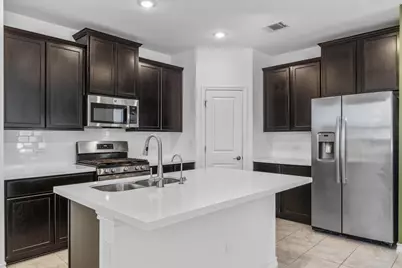 5202 Dimesky Lane, Austin, TX 78723 - Photo 7