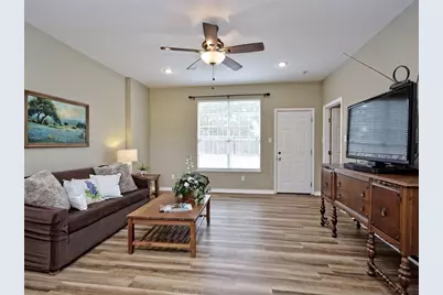 600 Grand Prairie Circle, Dripping Springs, TX 78620 - Photo 3