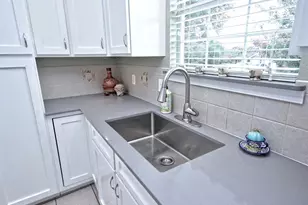 600 Grand Prairie Cir, Dripping Springs, TX 78620 - Photo 9