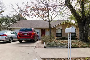 11709 Santa Cruz Dr, Austin, TX 78759 - Photo 3