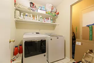 11709 Santa Cruz Dr, Austin, TX 78759 - Photo 13