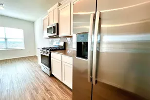 8001 Copper Prairie Bend, Lago Vista, TX 78645 - Photo 9