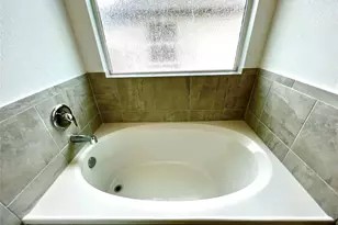 8001 Copper Prairie Bend, Lago Vista, TX 78645 - Photo 17