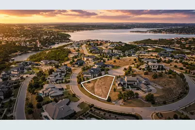 625 Vendemmia Bend, Austin, TX 78738 - Photo 11
