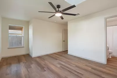 5713 Las Alas Trail, Del Valle, TX 78617 - Photo 13