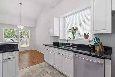 14818 Yellowleaf Trail, Austin, TX 78728 - Photo 9