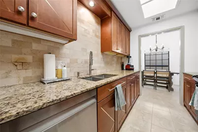 7162 Chimney Corners #7204, Austin, TX 78731 - Photo 11