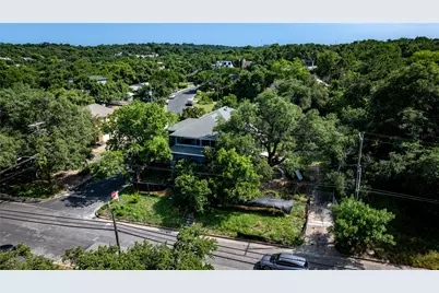 407 E Monroe Street, Austin, TX 78704 - Photo 5