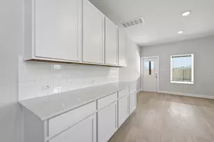 367 Begonia St, Buda, TX 78610 - Photo 15