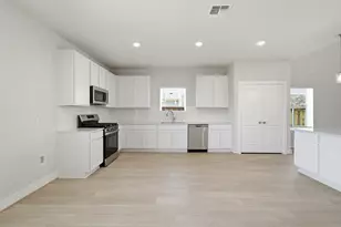 367 Begonia St, Buda, TX 78610 - Photo 17