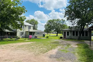 927 & 937 N Franklin St, La Grange, TX 78945 - Photo 1