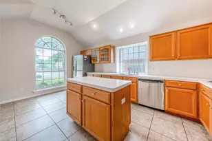 1853 Dapplegrey Ln, Austin, TX 78727 - Photo 9