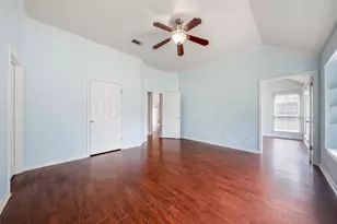 1853 Dapplegrey Ln, Austin, TX 78727 - Photo 11