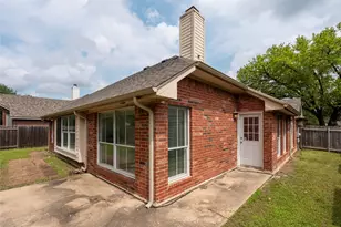 1853 Dapplegrey Ln, Austin, TX 78727 - Photo 21