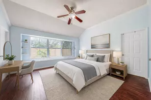 1853 Dapplegrey Ln, Austin, TX 78727 - Photo 11