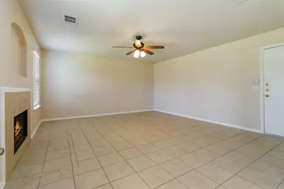 401 Spruce Drive, Kyle, TX 78640 - Photo 7