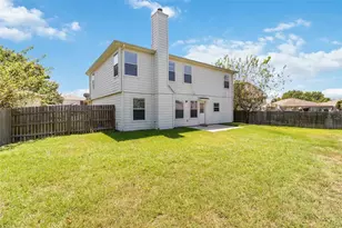 401 Spruce Dr, Kyle, TX 78640 - Photo 31