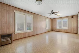 303 Vernon St, Taylor, TX 76574 - Photo 19