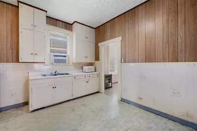 303 Vernon Street, Taylor, TX 76574 - Photo 29