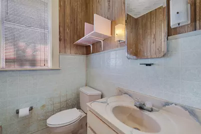 303 Vernon Street, Taylor, TX 76574 - Photo 23