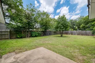 8202 Polar Dr, Austin, TX 78757 - Photo 23