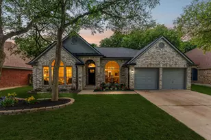1000 Oaklands Dr, Round Rock, TX 78681 - Photo 1
