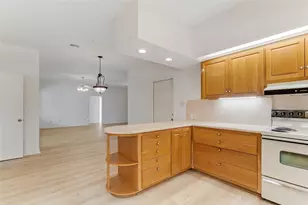 405 E Granite St, Llano, TX 78643 - Photo 15