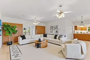 405 E Granite St, Llano, TX 78643 - Photo 7