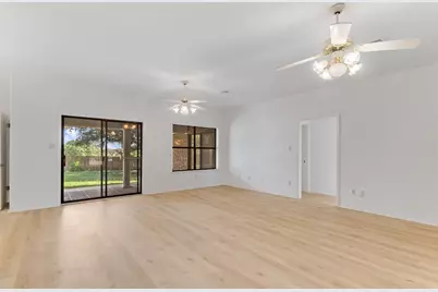 405 E Granite Street, Llano, TX 78643 - Photo 11