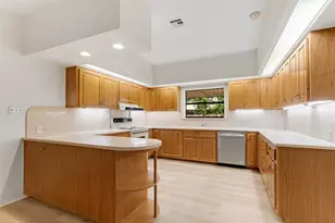 405 E Granite St, Llano, TX 78643 - Photo 13