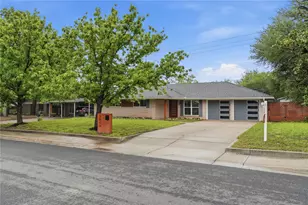 5604 Coventry Ln, Austin, TX 78723 - Photo 1