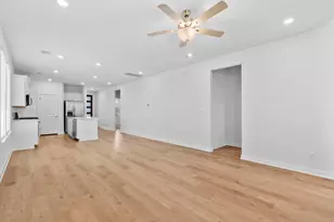 193 Weaver Ln, Bastrop, TX 78602 - Photo 11