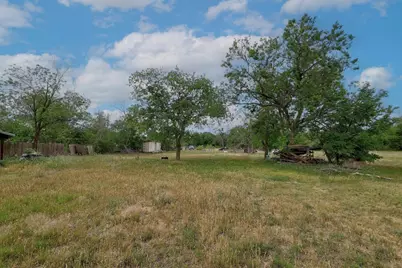 205 Fallwell Street, Liberty Hill, TX 78642 - Photo 7