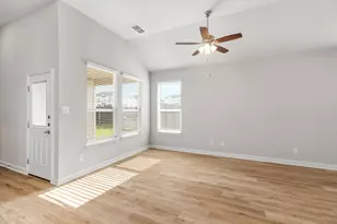 158 Schrader Dr, Buda, TX 78610 - Photo 9