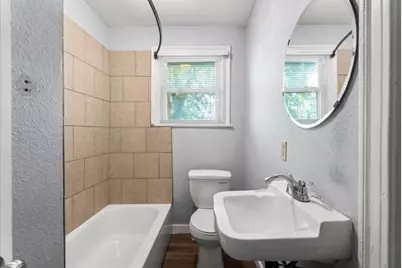 2804 Breeze Terrace, Austin, TX 78722 - Photo 19