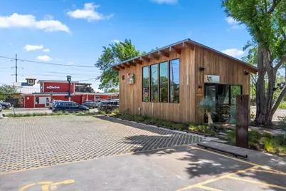 2804 Breeze Terrace, Austin, TX 78722 - Photo 25