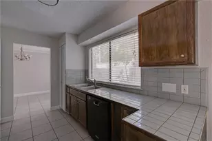 8402 Tallwood Dr, Austin, TX 78759 - Photo 7