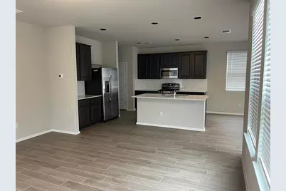 100 Crescent Street, Georgetown, TX 78626 - Photo 3