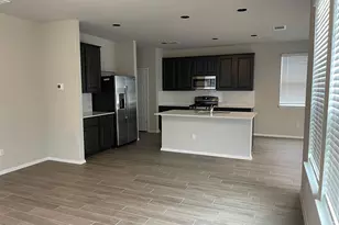 100 Crescent St, Georgetown, TX 78626 - Photo 3