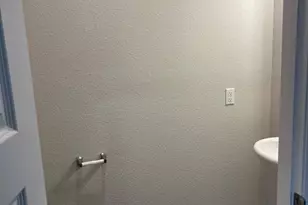 100 Crescent St, Georgetown, TX 78626 - Photo 17