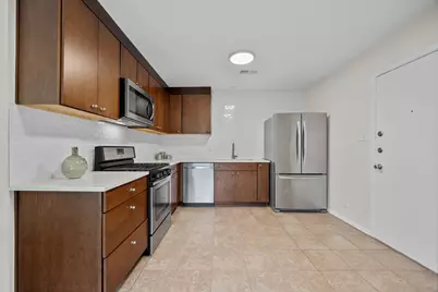 8600 Hathaway Drive, Austin, TX 78757 - Photo 5