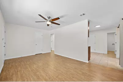 8600 Hathaway Drive, Austin, TX 78757 - Photo 11