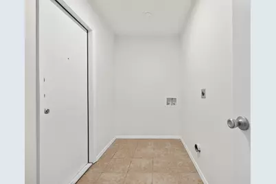 8600 Hathaway Drive, Austin, TX 78757 - Photo 19