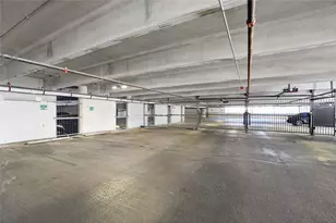 1800 E 4th St, Austin, TX 78702 - Photo 29