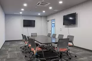 1800 E 4th St, Austin, TX 78702 - Photo 23