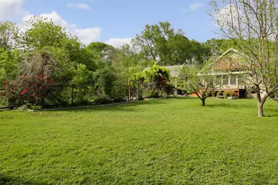 1917 Miles Avenue, Austin, TX 78745 - Photo 33