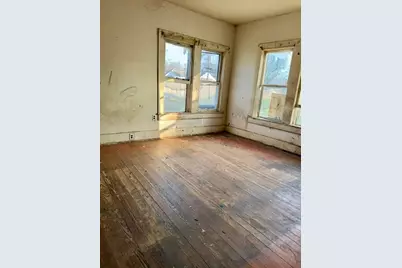 805 N Central Avenue, Cameron, TX 76520 - Photo 7