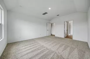 310 Sebring Cir, Hutto, TX 78634 - Photo 13