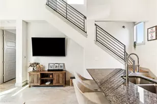 1807 Ulit Ave, Austin, TX 78702 - Photo 5