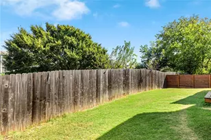1807 Ulit Ave, Austin, TX 78702 - Photo 19